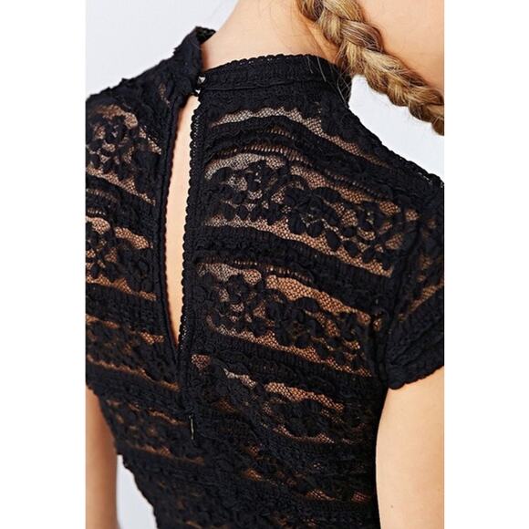 Kimchi Blue Anastasia Playsuit Romper Sheer Lace Floral Mock Neck Teddy Lingerie - Picture 3 of 13